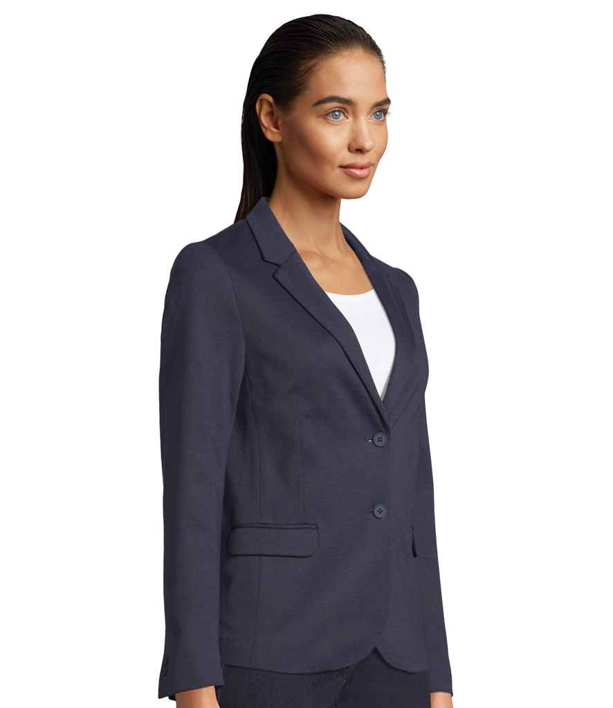 03170 Night Blue Model