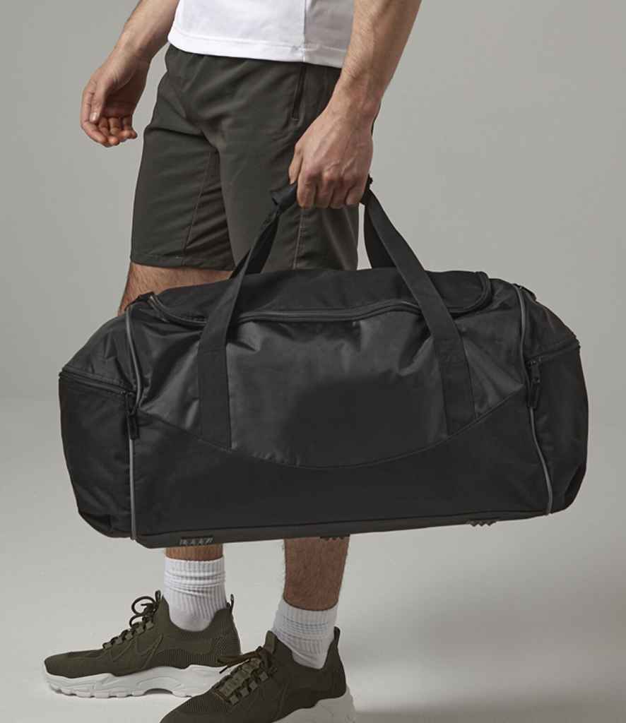Quadra Teamwear Holdall | Black/Black/Grey Bag - Lancashire Teamwear