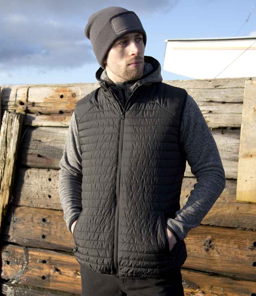 Result Genuine Recycled Thermoquilt Gilet | Black/Black - Lancashire Teamwear