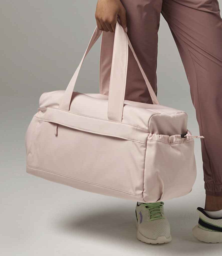 Quadra Studio Holdall | Fresh Pink Bag - Lancashire Teamwear