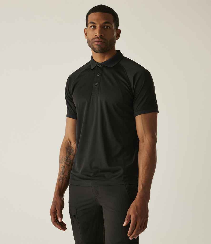 Regatta Coolweave Piqué Polo Shirt | Black - Regatta Professional - Lancashire Teamwear