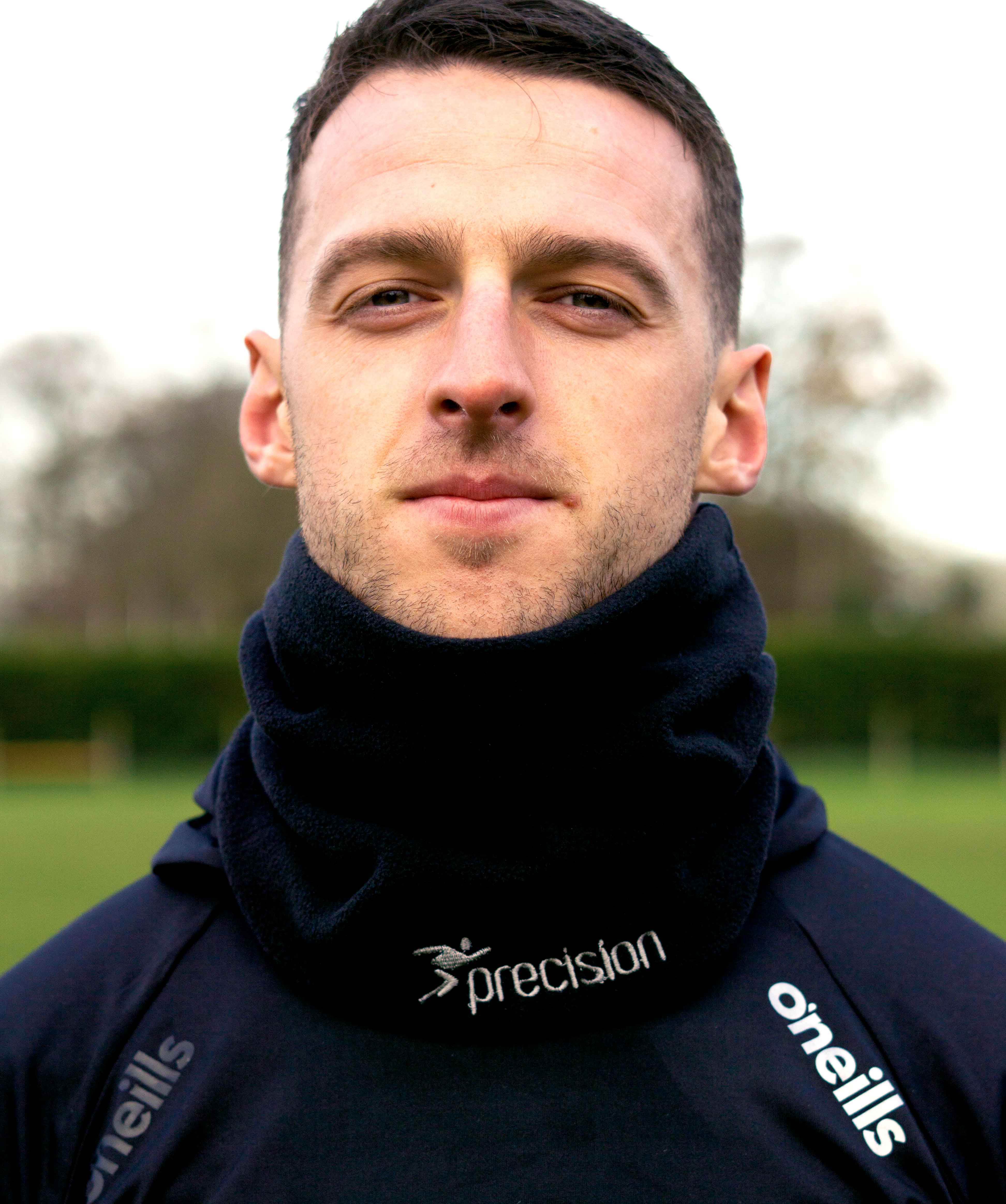 Precision essential neck warmer